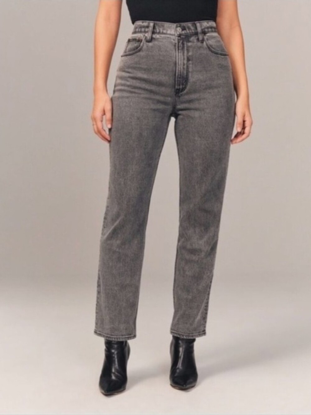 Abercrombie & Fitch Ankle Straight Ultra High Rise Black Wash Size 28/6